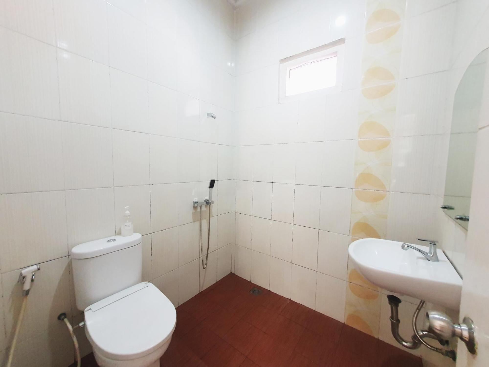 Hotel Ruang Tidur At Dpalma Bogor Exterior foto