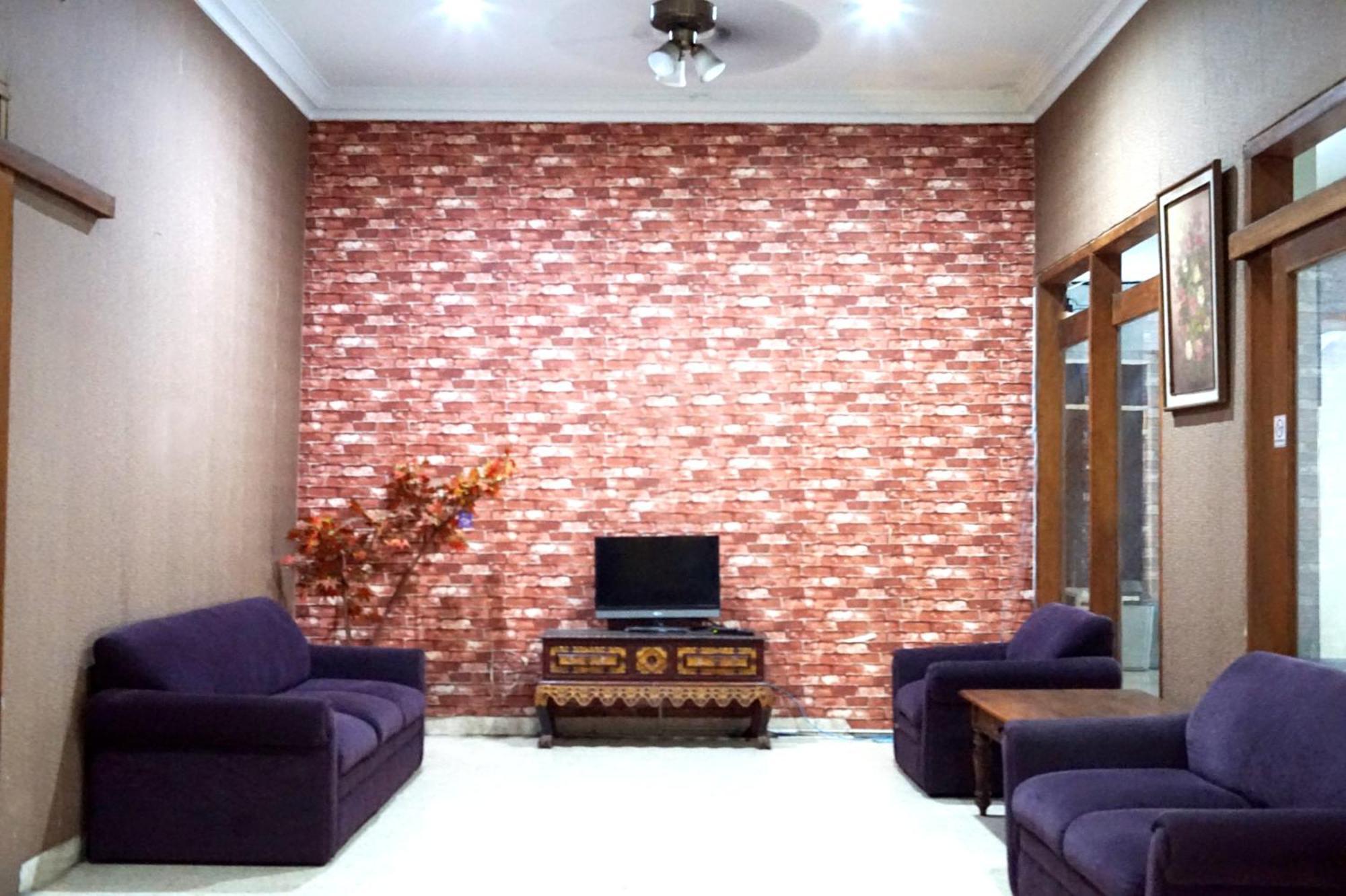 Hotel Ruang Tidur At Dpalma Bogor Exterior foto